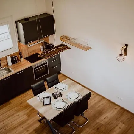 Rheinzeit-weisweil Apartmán *